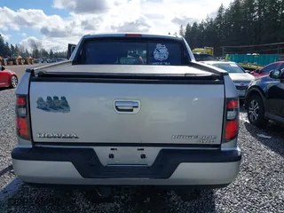 2013 Honda Ridgeline Sport with VIN 5FPYK1F70DB015247, listed as a IAAI auction lot 41693038 with 81,386 mi miles. Bid and sale history available at carsss.com. Image 16.
