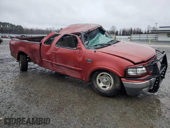 2001 Ford F-150 XL z VIN 1FTRX18W61NB87881, wystawiony jako Copart lot #44774205 z przebiegiem 231 551 mil mil oraz Szkoda całkowita • Salvage title. Historia ofert i sprzedaży dostępna na DreamBid. Obrazek 4.