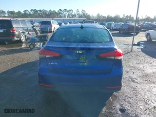 2018 Kia Forte LX with VIN 3KPFK4A71JE226693, listed as a IAAI auction lot 41334267 with 140,906 mi miles. Bid and sale history available at carsss.com. Image 15.