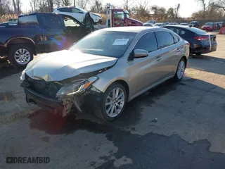 2014 Toyota Avalon Limited with VIN 4T1BK1EB1EU122820, listed as a IAAI auction lot 41644563 with 208,810 mi miles. Bid and sale history available at carsss.com. Image 18.