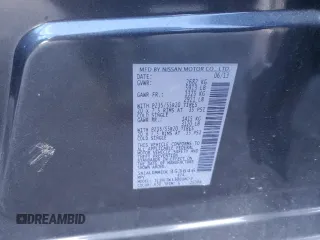 2013 Infiniti JX35 with VIN 5N1AL0MM1DC353646, listed as a Copart auction lot 76325414 with 153,412 mi miles and Clean Title. Bid and sale history available at carsss.com. Image 12.