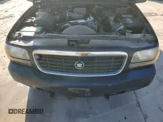 1999 Cadillac Escalade z VIN 1GYEK13R7XR402243, wystawiony jako Copart lot #43269935 z przebiegiem 231 465 mil mil oraz Czysty tytuł • Clean title. Historia ofert i sprzedaży dostępna na DreamBid. Obrazek 12.
