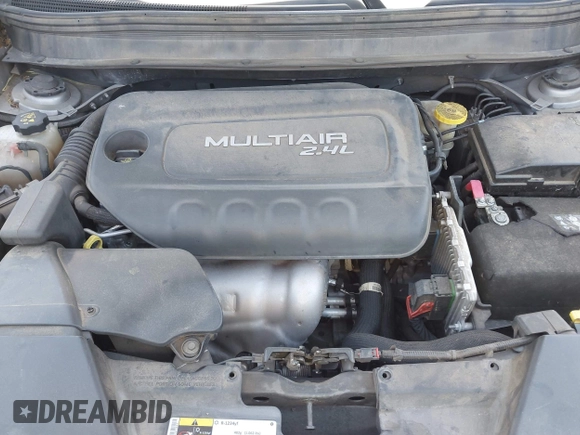 2015 Jeep Cherokee Limited with VIN 1C4PJLDB4FW584952, listed as a IAAI auction lot 42027257 with 146,198 mi miles and . Bid and sale history available at DreamBid. Image 10.