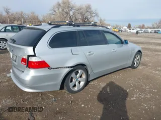 2006 BMW 5 Series 530xi with VIN WBANN73506CN01479, listed as a IAAI auction lot 40933082 with 200,464 mi miles and . Bid and sale history available at carsss.com. Image 4.