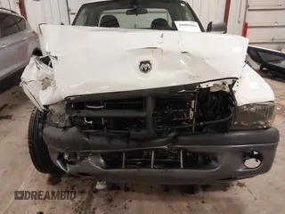 2002 Dodge Dakota SLT with VIN 1B7GL42X32S632375, listed as a IAAI auction lot 39909886 with 181,521 mi miles. Bid and sale history available at carsss.com. Image 6.