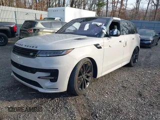 2023 Land Rover Range Rover Sport SE Dynamic with VIN SAL1L9FU4PA140673, listed as a IAAI auction lot 39552637 with 12,557 mi miles. Bid and sale history available at carsss.com. Image 17.