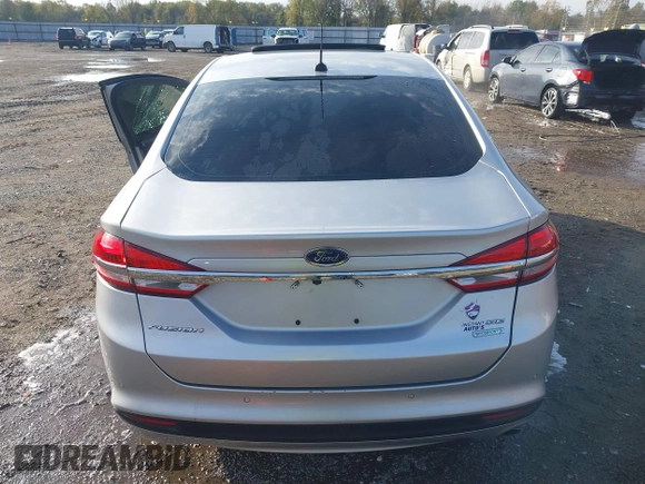 2017 Ford Fusion SE z VIN 3FA6P0HD4HR118826, wystawiony jako IAAI lot #40743513 z przebiegiem 130 038 mil mil oraz . Historia ofert i sprzedaży dostępna na DreamBid. Obrazek 16.