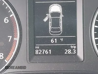 2014 Volkswagen Jetta GLI z VIN 3VW4T7AJ2EM208598, wystawiony jako IAAI lot #42381855 z przebiegiem 82 761 mil mil oraz . Historia ofert i sprzedaży dostępna na DreamBid. Obrazek 15.