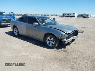 2014 Dodge Charger SE with VIN 2C3CDXBG1EH168709, listed as a IAAI auction lot 41872541 with 137,877 mi miles. Bid and sale history available at carsss.com. Image 1.