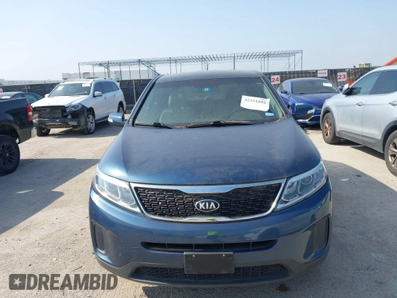 2014 Kia Sorento LX с VIN 5XYKT3A69EG480299, выставлен на аукционе IAAI как лот 42331602 с пробегом 180 580 миль миль и . История ставок и продаж доступна на DreamBid. Изображение 6.