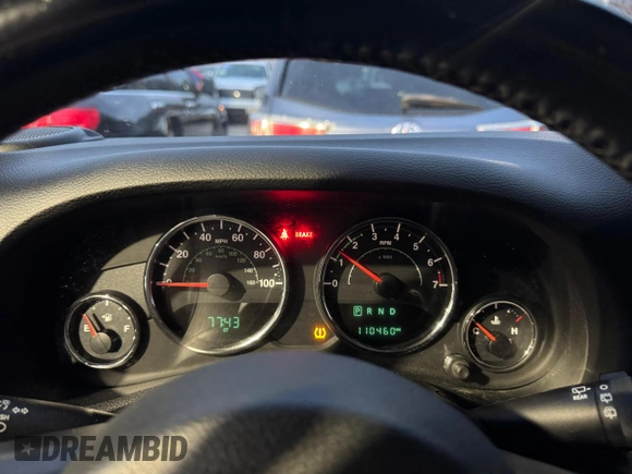 2018 Jeep Wrangler JK Unlimited Sahara with VIN 1C4HJWEG8JL893396, listed as a Copart auction lot 86017724 with 110,460 mi miles and Clean Title. Bid and sale history available at carsss.com. Image 8.
