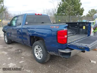 2018 Chevrolet Silverado 1500 LT with VIN 1GCVKRECXJZ101146, listed as a IAAI auction lot 41946456 with 128,291 mi miles. Bid and sale history available at carsss.com. Image 3.