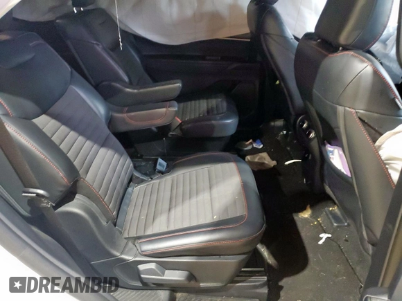 2025 Ford Explorer ST-Line with VIN 1FMUK7KH1SGA98288, listed as a Copart auction lot 60462225 with 10,148 mi miles and Salvage title. Bid and sale history available at DreamBid. Image 11.