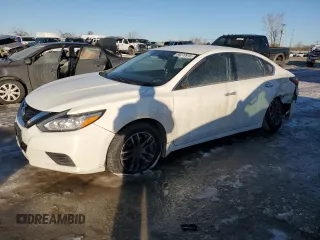 2018 Nissan Altima 2.5 SR with VIN 1N4AL3AP6JC265987, listed as a Copart auction lot 88270915 with 116,600 mi miles and Salvage Title. Bid and sale history available at carsss.com. Image 1.