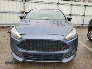 2018 Ford Focus ST with VIN 1FADP3L95JL310207, listed as a Copart auction lot 80940534 with 90,574 mi miles and Salvage Title. Bid and sale history available at DreamBid. Image 5.