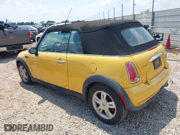 2007 MINI Convertible with VIN WMWRF33517TG17382, listed as a IAAI auction lot 42573543 with 125,191 mi miles and . Bid and sale history available at DreamBid. Image 3.