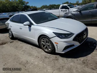 2020 Hyundai Sonata SEL with VIN 5NPEF4JA6LH021557, listed as a Copart auction lot 49854125 with 55,684 mi miles and Non Repairable. Bid and sale history available at carsss.com. Image 4.