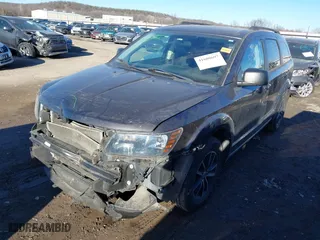 2018 Dodge Journey SE with VIN 3C4PDCAB5JT274576, listed as a IAAI auction lot 41680697 with 121,451 mi miles. Bid and sale history available at carsss.com. Image 19.