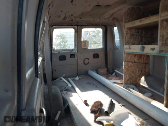 2001 Ford Econoline Passenger XL with VIN 1FBSS31LX1HA40140, listed as a IAAI auction lot 41757059 with 406,140 mi miles and . Bid and sale history available at DreamBid. Image 8.