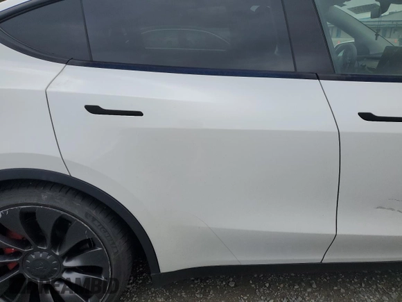 2022 Tesla Model Y Performance with VIN 7SAYGDEFXNF396758, listed as a Copart auction lot 59006365 with 47,882 mi miles and Salvage title. Bid and sale history available at DreamBid. Image 11.