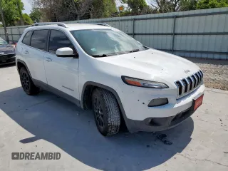 2016 Jeep Cherokee Latitude z VIN 1C4PJLCB2GW377947, wystawiony jako Copart lot #59887995 z przebiegiem 189 328 mil mil oraz Czysty tytuł • Clean title. Historia ofert i sprzedaży dostępna na DreamBid. Obrazek 4.