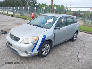 2006 Toyota Matrix STD with VIN 2T1KR32E56C566369, listed as a IAAI auction lot 42162772 with 299,999 mi miles and . Bid and sale history available at carsss.com. Image 2.