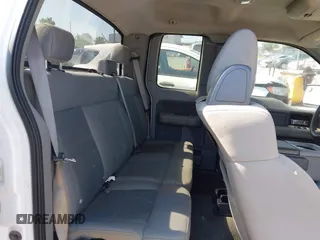 2007 Ford F-150 XLT z VIN 1FTPX14V07FB86331, wystawiony jako IAAI lot #42691000 z przebiegiem 303 077 mil mil oraz . Historia ofert i sprzedaży dostępna na DreamBid. Obrazek 8.