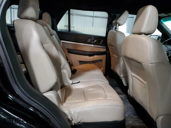 2018 Ford Explorer XLT with VIN 1FM5K8D82JGC83665, listed as a Copart auction lot 48031515 with 83,980 mi miles and Salvage Title. Bid and sale history available at DreamBid. Image 11.