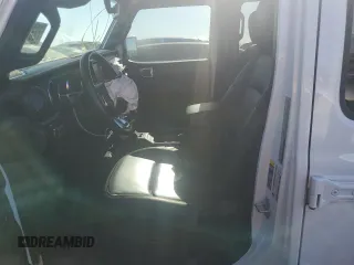 2021 Jeep Wrangler Unlimited Sahara High Altitude z VIN 1C4HJXEGXMW597689, wystawiony jako Copart lot #72390024 z przebiegiem 33 200 mil mil oraz Szkoda całkowita • Salvage title. Historia ofert i sprzedaży dostępna na DreamBid. Obrazek 7.
