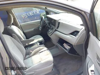 2017 Toyota Sienna LE Auto Access Seat with VIN 5TDKZ3DC5HS806235, listed as a IAAI auction lot 42667828 with 223,996 mi miles and . Bid and sale history available at DreamBid. Image 5.