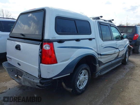 2002 Ford Explorer Sport Trac Value z VIN 1FMZU77E42UC81703, wystawiony jako IAAI lot #42091104 z przebiegiem 232 563 mil mil oraz . Historia ofert i sprzedaży dostępna na DreamBid. Obrazek 4.