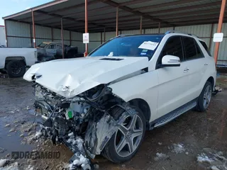 2019 Mercedes-Benz GLE 400 with VIN 4JGDA5GB3KB206029, listed as a IAAI auction lot 41279145 with 37,101 mi miles and . Bid and sale history available at DreamBid. Image 18.