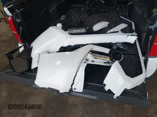 2025 Toyota Tacoma SR with VIN 3TMLB5JN2SM090394, listed as a IAAI auction lot 41916312 with 840 mi miles and . Bid and sale history available at DreamBid. Image 12.