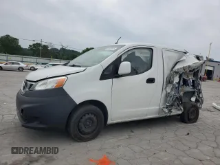 2017 Nissan NV200 SV z VIN 3N6CM0KN2HK690281, wystawiony jako Copart lot #56959525 z przebiegiem 96 291 mil mil oraz Szkoda całkowita • Salvage title. Historia ofert i sprzedaży dostępna na DreamBid. Obrazek 1.