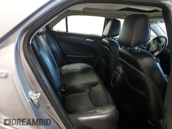 2017 Chrysler 300 C with VIN 2C3CCAEG2HH570965, listed as a Copart auction lot 42235735 with 106,514 mi miles and Clean Title. Bid and sale history available at DreamBid. Image 10.