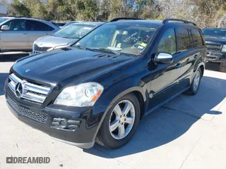 2009 Mercedes-Benz GL-Class 4.6L with VIN 4JGBF71E59A442902, listed as a IAAI auction lot 41324961 with 200,337 mi miles. Bid and sale history available at carsss.com. Image 2.