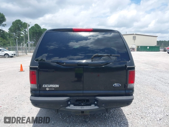 2005 Ford Excursion с VIN 1F1NU40S45EA15820, выставлен на аукционе IAAI как лот 42470100 с пробегом 124 004 миль миль и . История ставок и продаж доступна на DreamBid. Изображение 16.