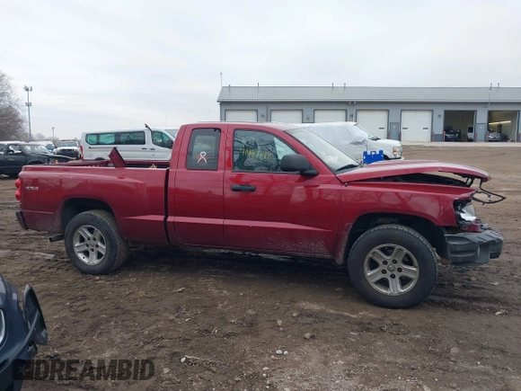 2011 Ram Dakota Bighorn/Lonestar with VIN 1D7RW3BK5BS598749, listed as a IAAI auction lot 41497148 with 154,691 mi miles. Bid and sale history available at carsss.com. Image 14.