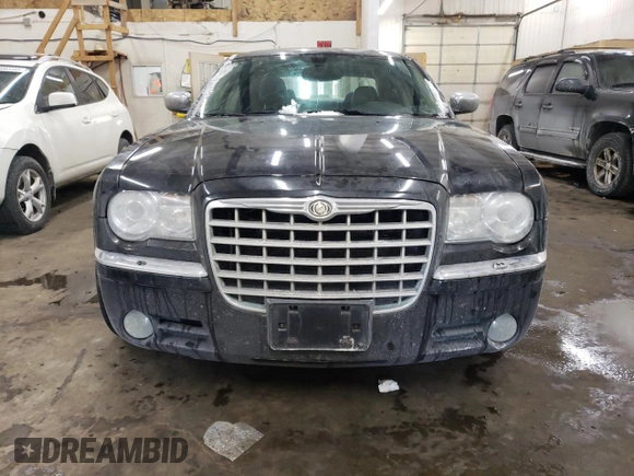 2007 Chrysler 300 C with VIN 2C3LK63H67H719887, listed as a Copart auction lot 46156935 with 191,382 mi miles and Salvage Title. Bid and sale history available at DreamBid. Image 5.