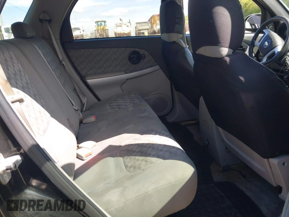 2007 Chevrolet Equinox LS with VIN 2CNDL13F976120908, listed as a IAAI auction lot 42215019 with 236,169 mi miles and . Bid and sale history available at DreamBid. Image 8.