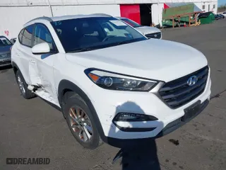 2016 Hyundai Tucson SE with VIN KM8J3CA44GU200294, listed as a IAAI auction lot 41678222 with 65,468 mi miles. Bid and sale history available at carsss.com. Image 1.