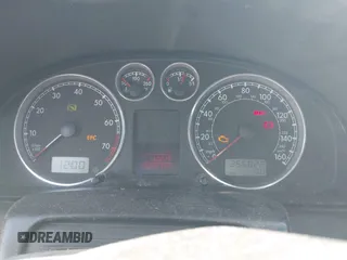 2003 Volkswagen Passat GLX z VIN WVWYH63BX3E462424, wystawiony jako IAAI lot #42471156 z przebiegiem 255 822 mil mil oraz . Historia ofert i sprzedaży dostępna na DreamBid. Obrazek 7.