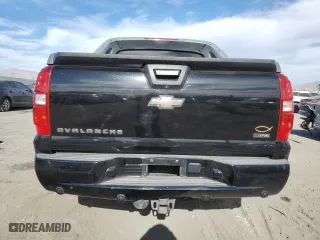 2008 Chevrolet Avalanche LS with VIN 3GNEC12008G248523, listed as a Copart auction lot 87402164 with 204,516 mi miles and Salvage Title. Bid and sale history available at carsss.com. Image 6.