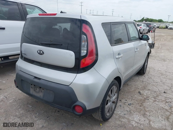 2014 Kia Soul + with VIN KNDJP3A53E7715977, listed as a IAAI auction lot 42044617 with 146,212 mi miles. Bid and sale history available at carsss.com. Image 4.