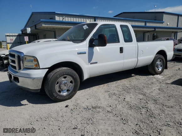 2006 Ford Super Duty F-250 XL with VIN 1FTSX20P76EB07328, listed as a Copart auction lot 72155464 with 189,354 mi miles and Salvage Title. Bid and sale history available at carsss.com. Image 1.