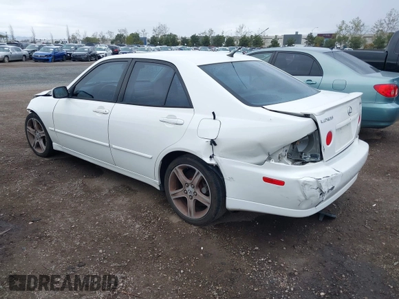 2004 Lexus IS 300/350 with VIN JTHBD192940085979, listed as a IAAI auction lot 41758568 with 224,159 mi miles and . Bid and sale history available at DreamBid. Image 3.