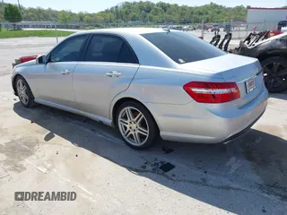 2010 Mercedes-Benz E 350 Luxury with VIN WDDHF5GB3AA056229, listed as a IAAI auction lot 42064644 with 159,957 mi miles and . Bid and sale history available at DreamBid. Image 3.