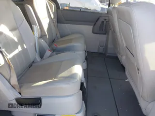 2008 Chrysler Town & Country Touring with VIN 2A8HR54P78R776956, listed as a IAAI auction lot 41018187 with 201,542 mi miles and . Bid and sale history available at DreamBid. Image 8.