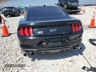2021 Ford Mustang GT z VIN 1FA6P8CF5M5148745, wystawiony jako Copart lot #52045455 z przebiegiem 41 151 mil mil oraz Szkody całkowita. Historia ofert i sprzedaży dostępna na DreamBid. Obrazek 6.