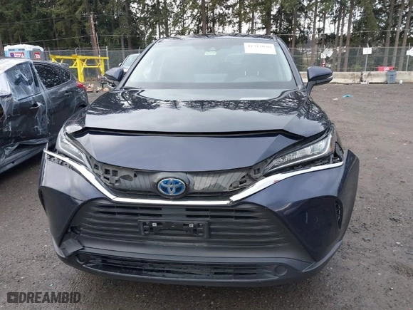 2022 Toyota Venza LE with VIN JTEAAAAH2NJ116986, listed as a IAAI auction lot 41312036 with NaN miles. Bid and sale history available at carsss.com. Image 12.